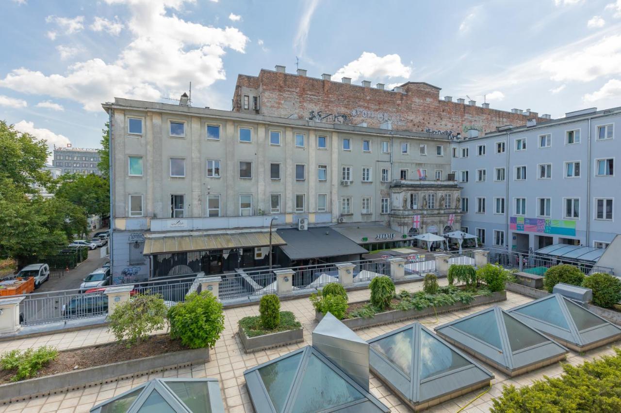 City Center Aparthotel Chmielna By Noclegi Renters Varşovia Exterior foto