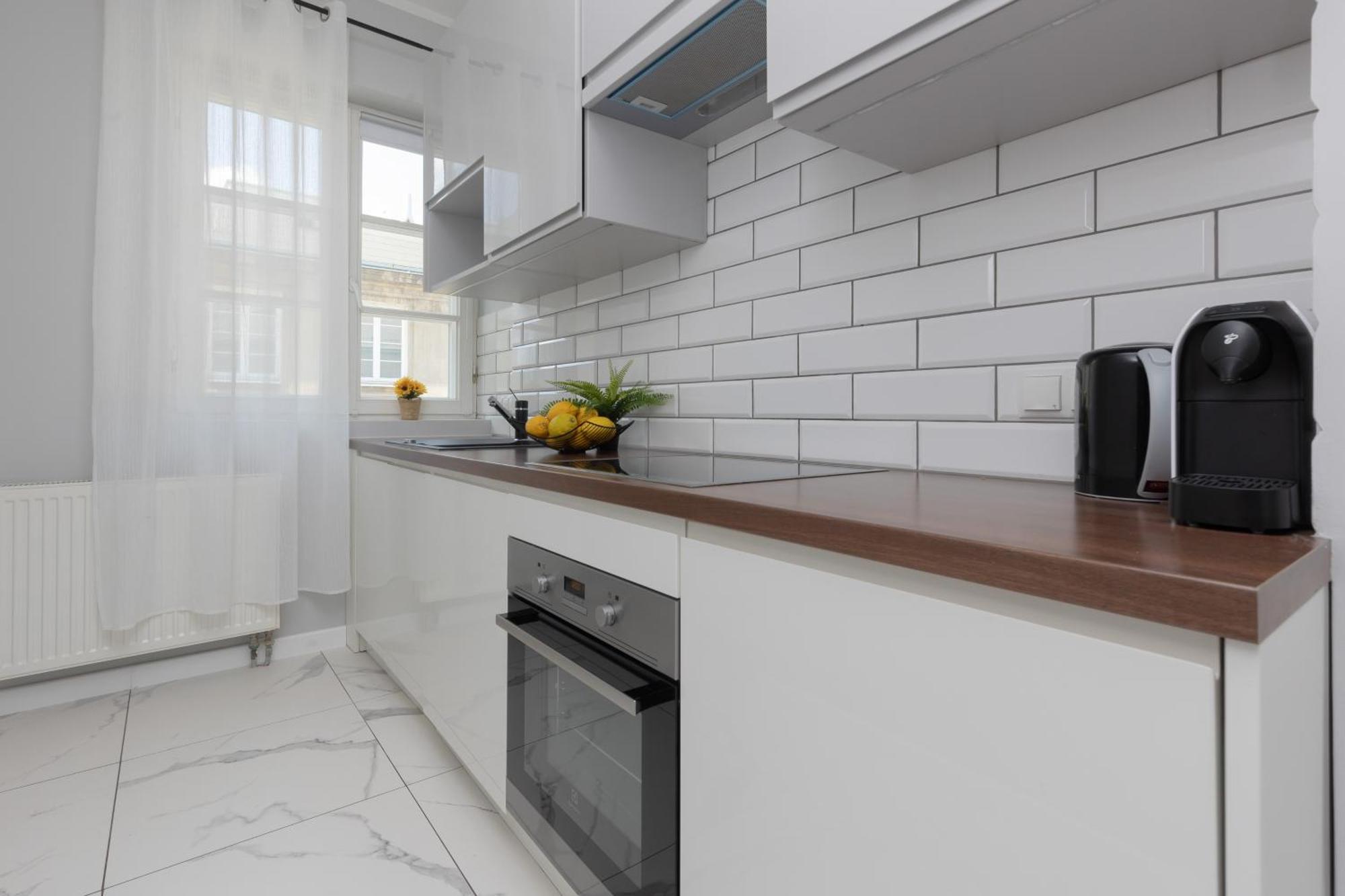 City Center Aparthotel Chmielna By Noclegi Renters Varşovia Exterior foto